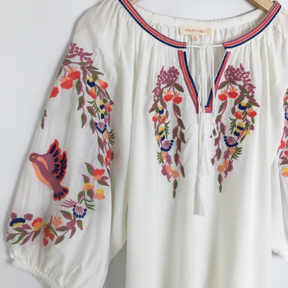 Solitaire Anthropologie Embroidered Peasant Floral Top White Pink Women’s Sz XL - Picture 5 of 13